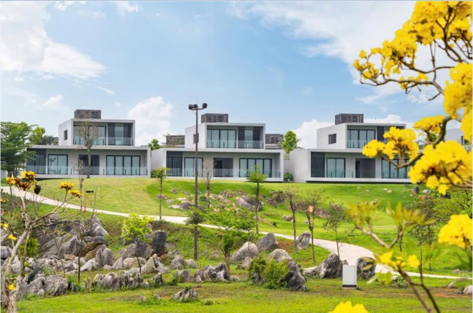 The Five Resort & Golf Hoang Gia Ninh Binh Tam Diep ภายนอก รูปภาพ
